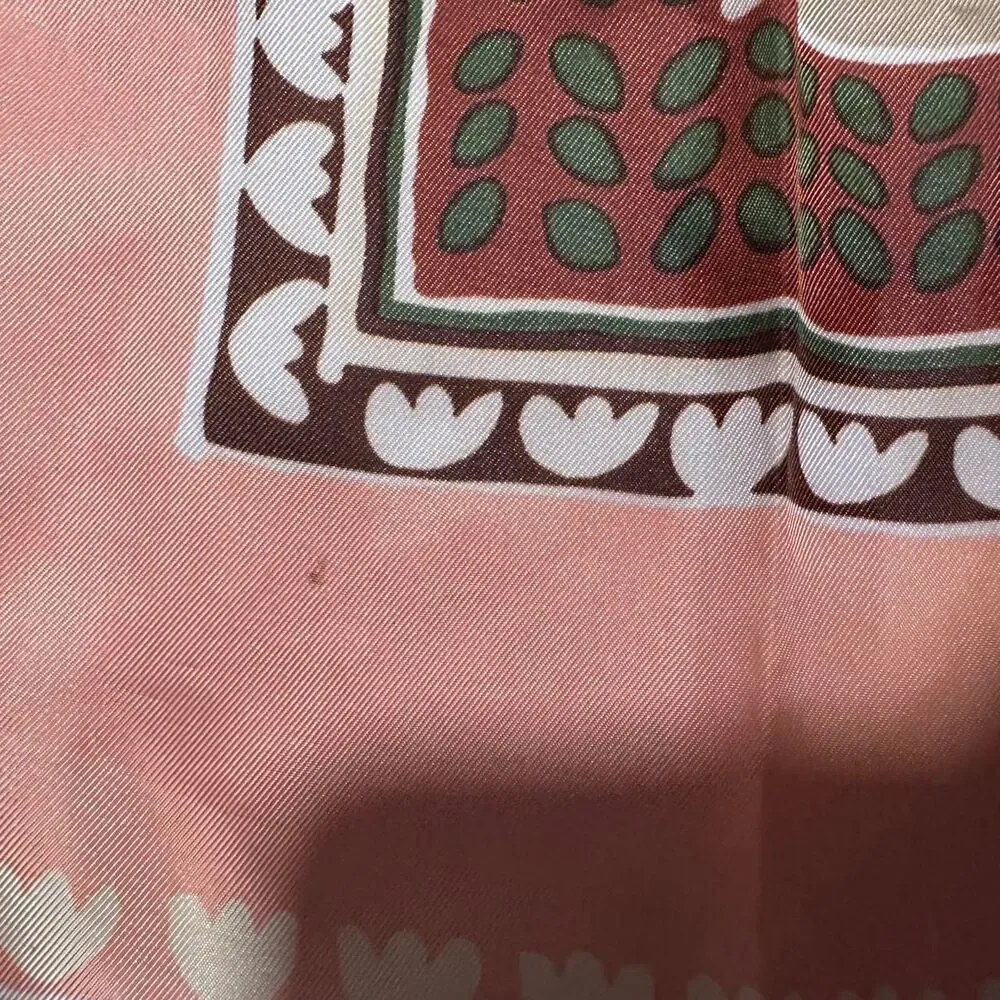 Vintage Totes Isotoner Women's Scarf Brown Peach Taupe 28